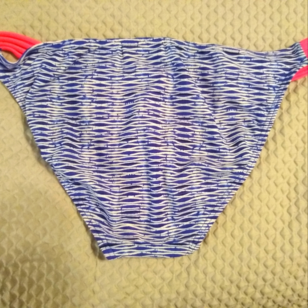 Bikini bottoms size L - Picture 2 of 2